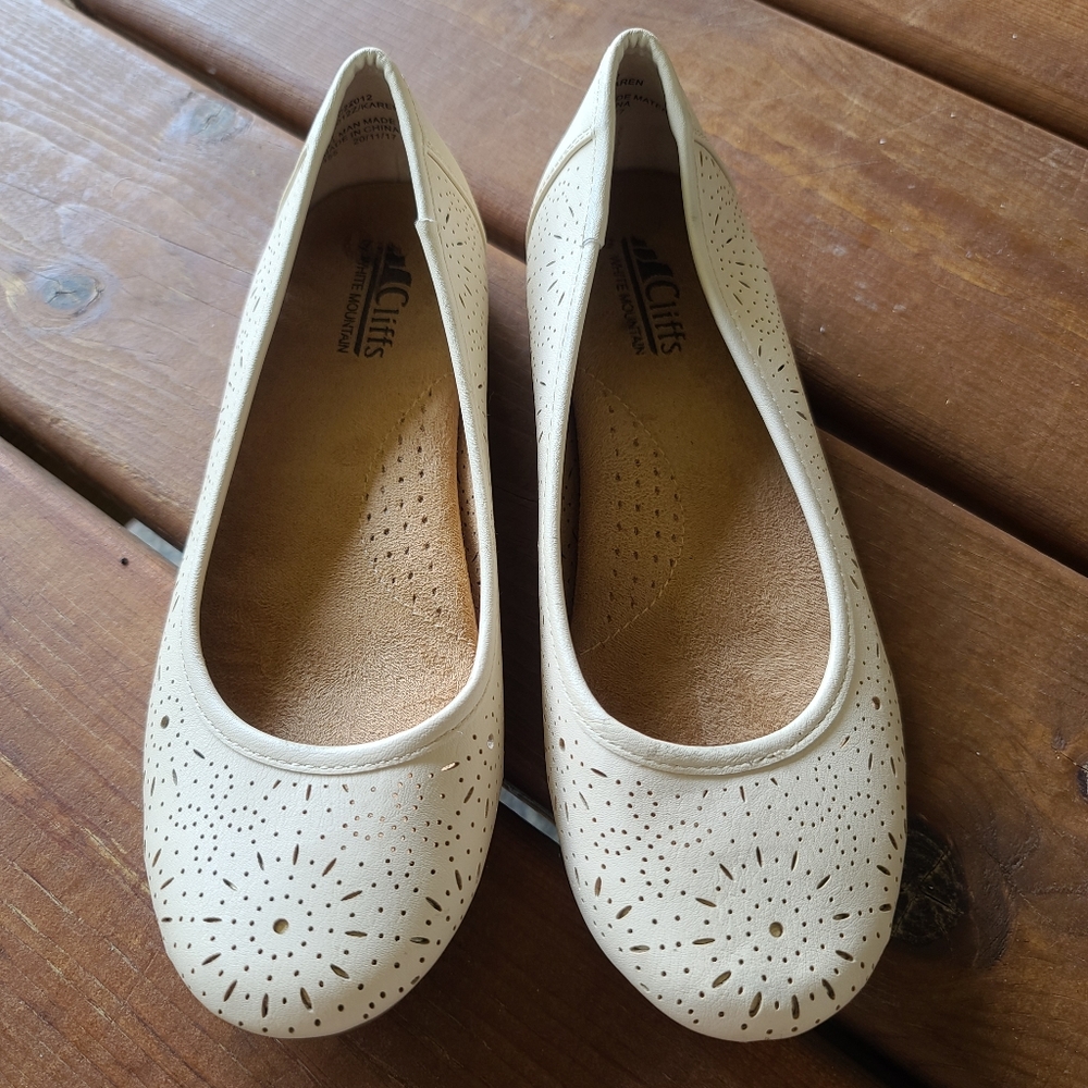 Cliffs Flat Shoes Size 7